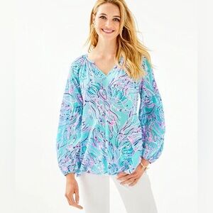 Lilly Pulitzer Winsley Top like new EUC Large